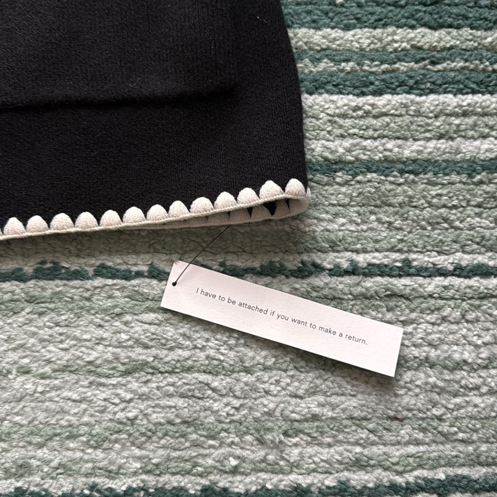 🆕 Reformation Isabelle Regenerative wool sweater jacket - Picture 6 of 8